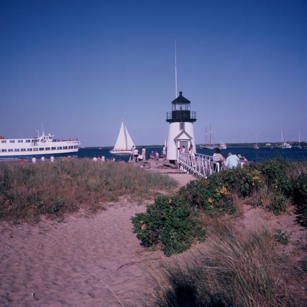 Hyline Rounding Brant Point