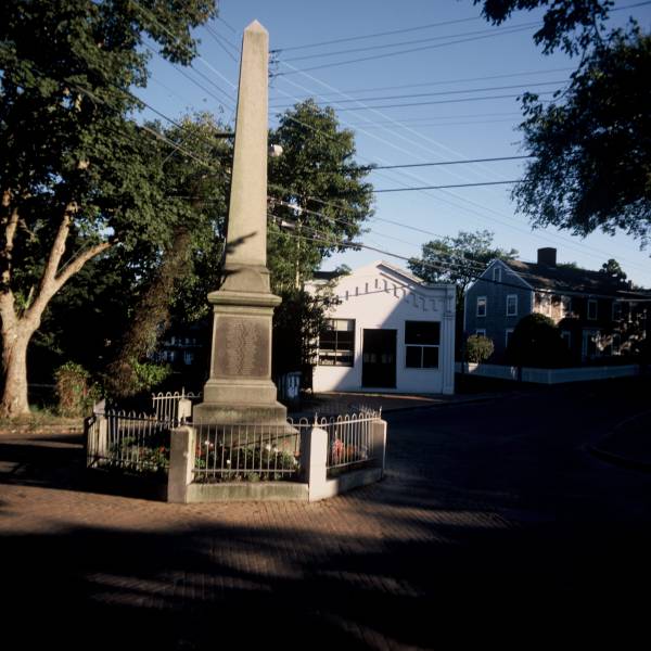 Main Street Civil War Monument