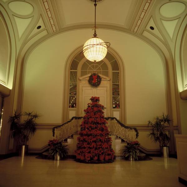 U.S. Lines Lobby