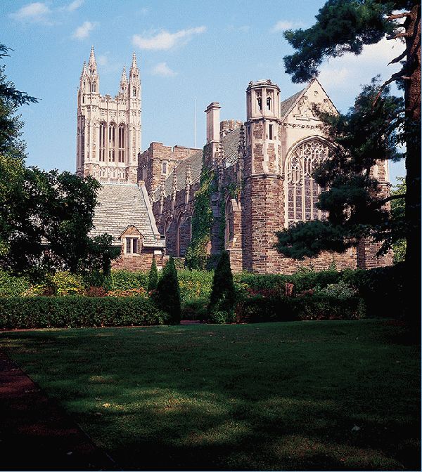 Cleveland Tower With Procter Hall